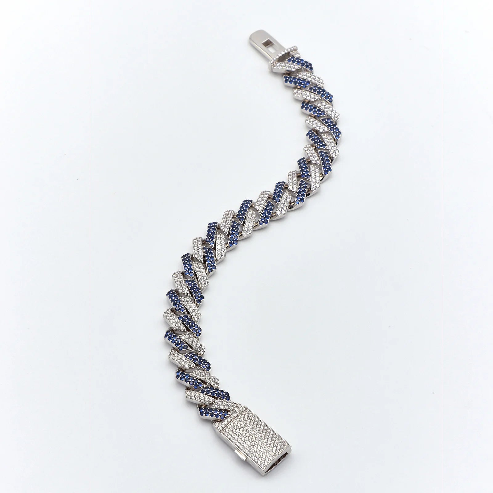 18mm Blue & White Cuban Bracelet